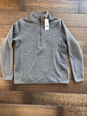 Vineyard Vines Charcoal Heather Zip-Up Fleece Women’s Small. NWT.